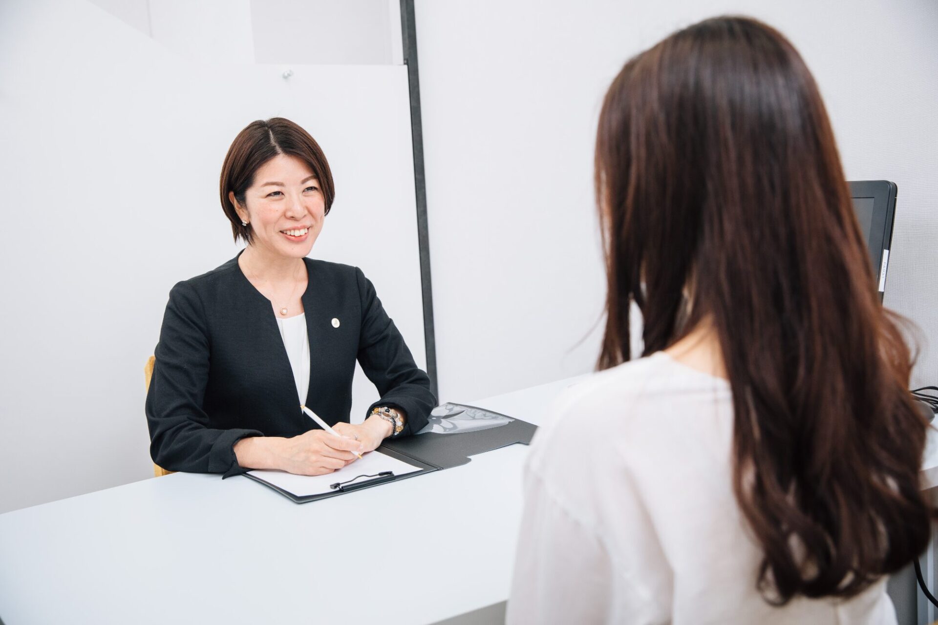 Support-by-matchmaking-concierge